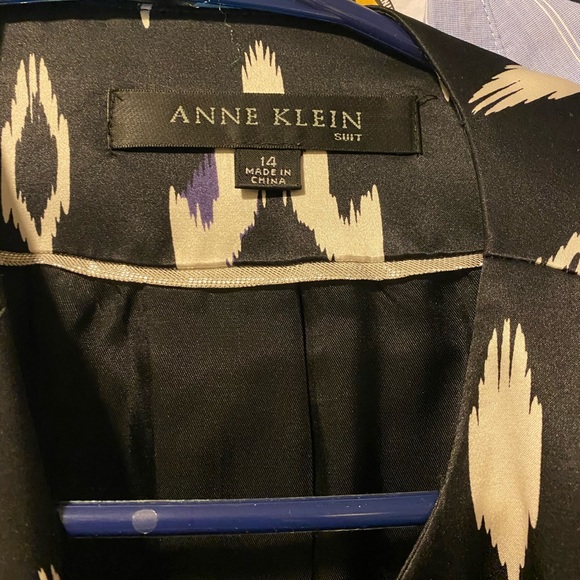 Blazer/Jacket - Picture 3 of 4